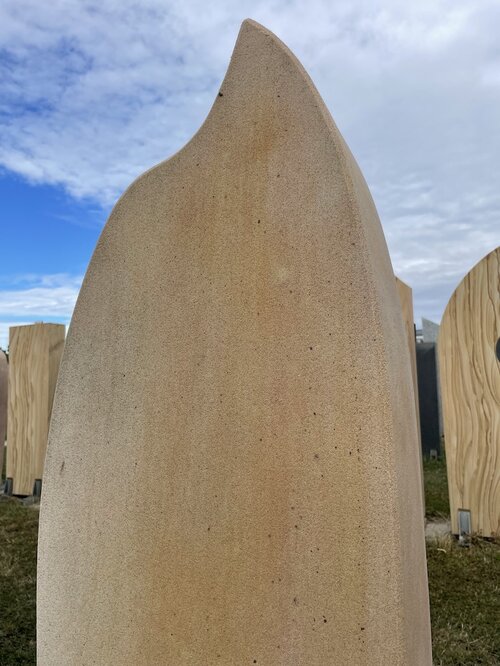 Je nach exakter Zusammensetzung variiert das Erscheinungsbild des Sandsteins sehr. | © Messerschmidt
